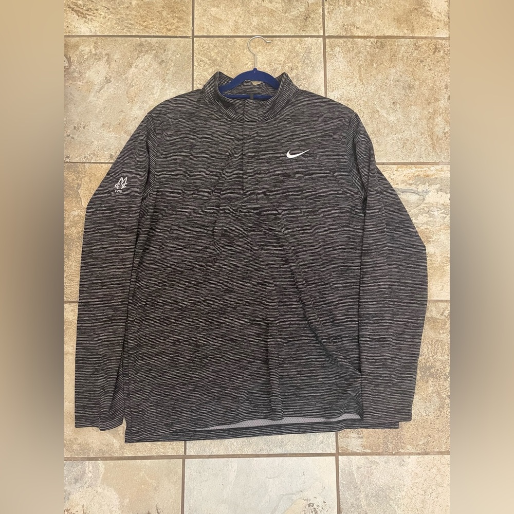 Nike sweatshirt